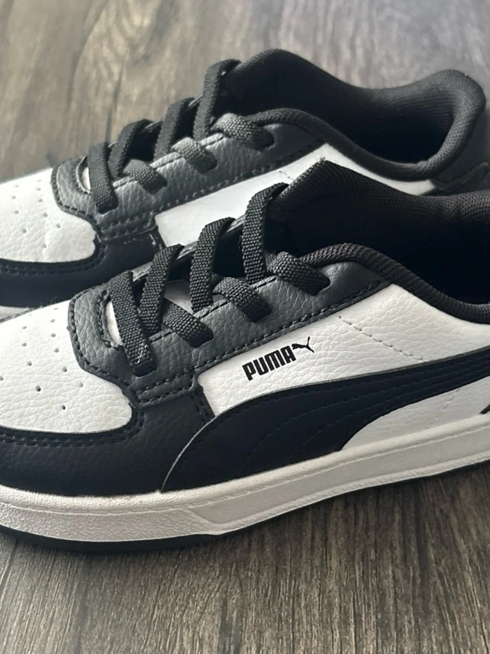 Puma Kids Black and White Low-Top Sneakers